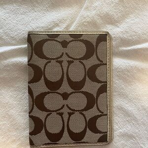Brown Patterned Passport Holder